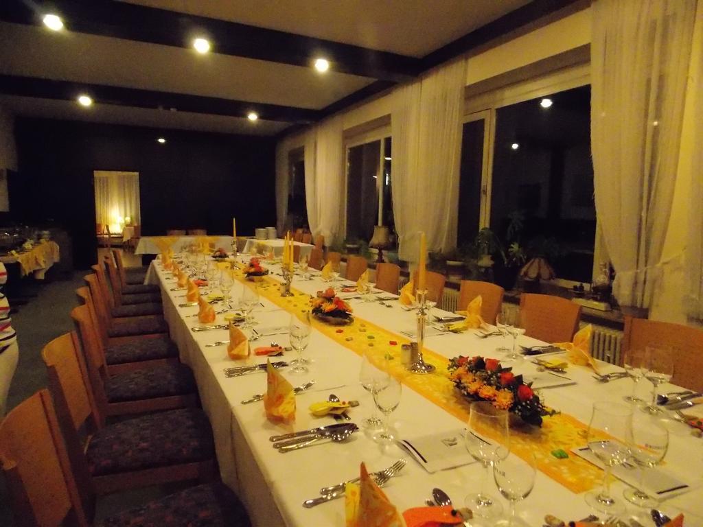 Hotel Krone Traisen Экстерьер фото